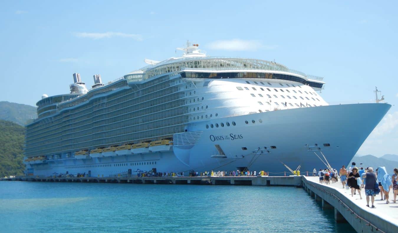 A view of a tourist ship for the huge oasis on the dock