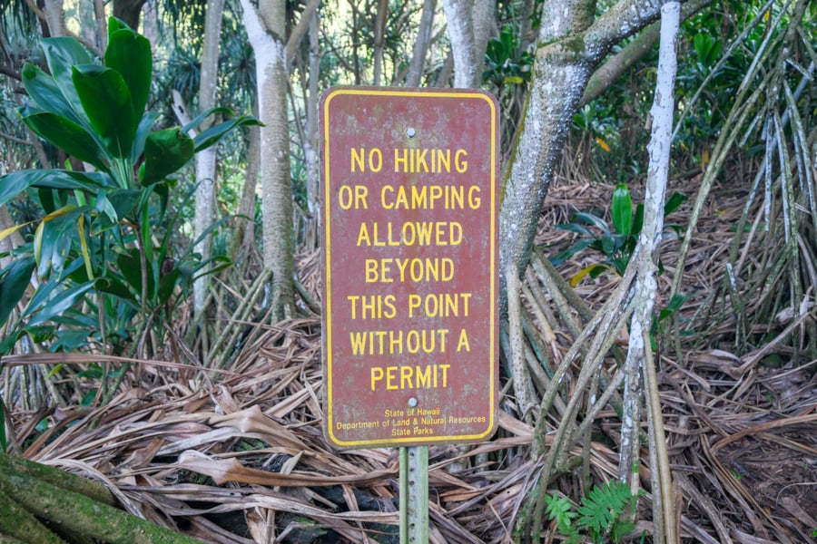 Permit required sign at Hanakapiai Beach