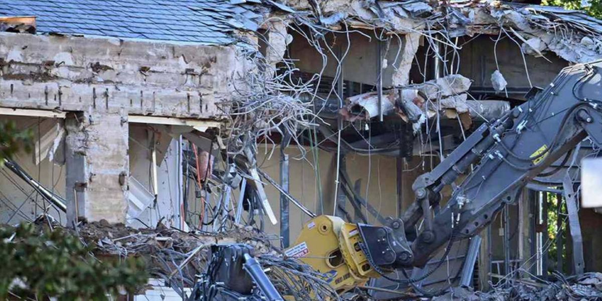 Further | Staircase to Nowhere: MAGA's Crowning Achievement