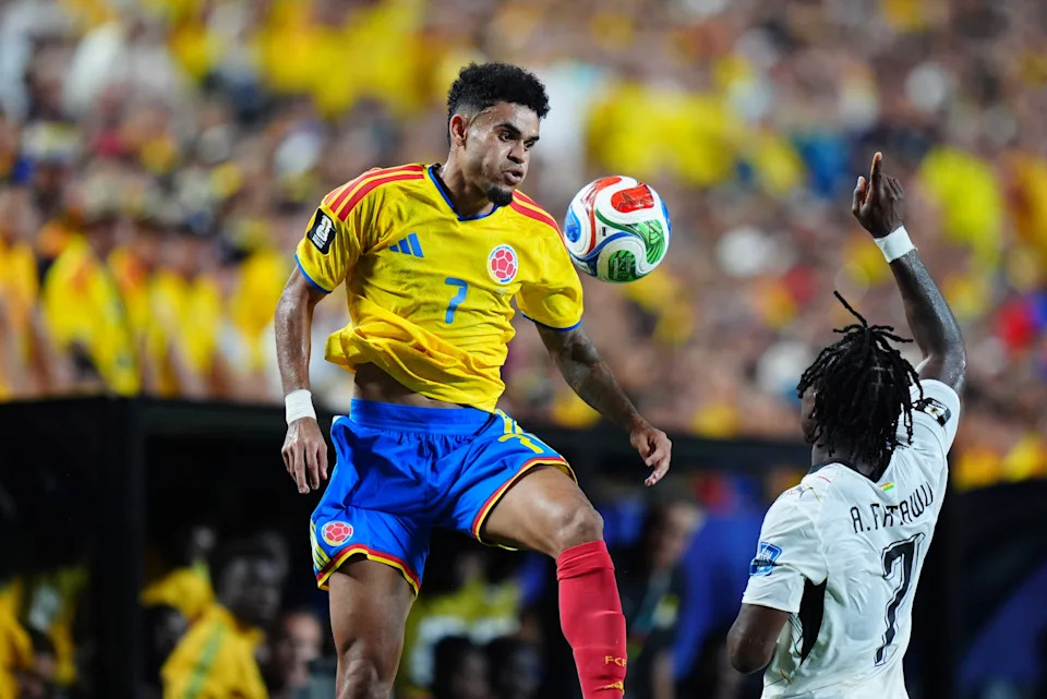 KANSAS CITY, UNITED STATES - JULY 3: Luis Diaz (L) of Colombia in action against Abdul Fatawu (R) of Ghana during the 2026 FIFA World Cup Round of 32 match between Colombia and Ghana at Arrowhead Stadium (Kansas City Stadium) in Kansas City, Missouri, United States on July 3, 2026. (Photo by Hakan Akgun/Anadolu via Getty Images)
