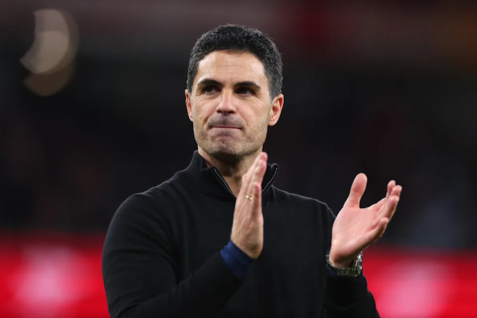 LONDON, ENGLAND - MAY 18: Arsenal manager Mikel Arteta applauds during the Premier League match between Arsenal and Burnley at Emirates Stadium. (Photo by Marc Atkins/Getty Images)