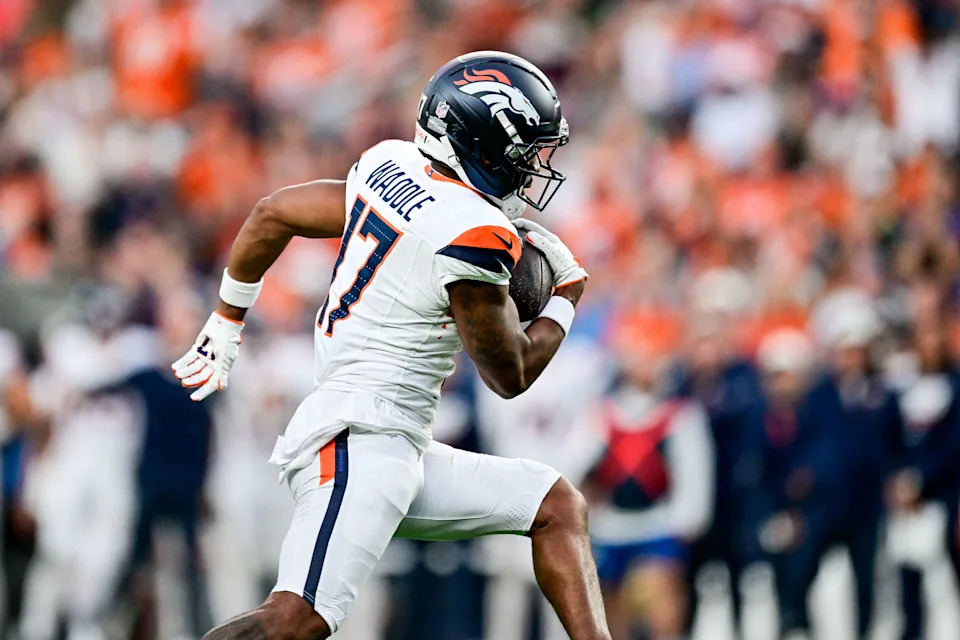 DENVER, CO - AUGUST 21: Denver Broncos wide receiver Jaylen Waddle (17) runs after a catch in the first quarter during a preseason game between the Green Bay Packers and the Denver Broncos at Empower Field at Mile High on August 21, 2026 in Denver, Colorado. (Photo by Dustin Bradford/Icon Sportswire via Getty Images)