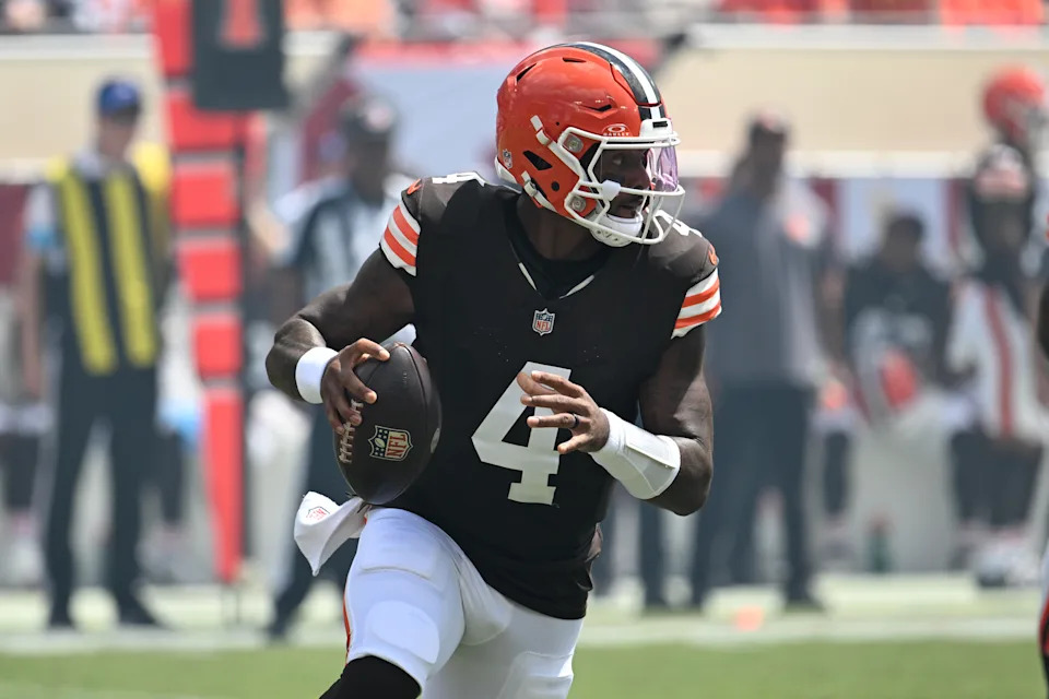 Cleveland Browns quarterback Deshaun Watson (4) had a good second half against Tampa Bay. (AP Photo/Jason Behnken)